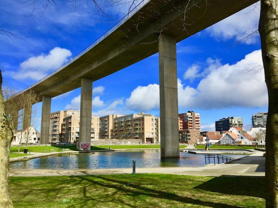 Spacious Waterfront Apartment With Free Parking - Upgraded 2024 Stavanger Extérieur photo