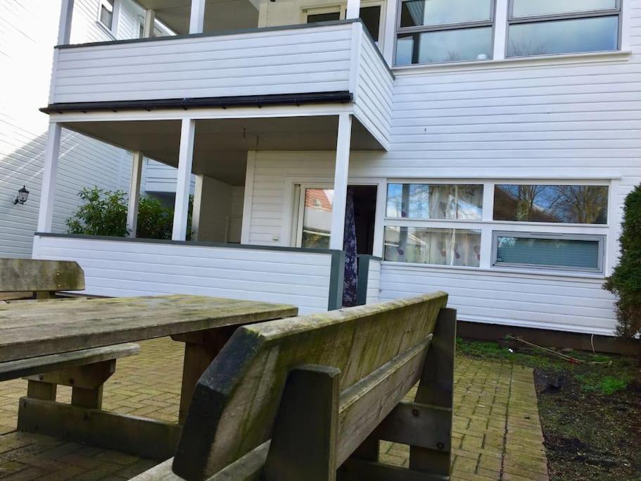 Spacious Waterfront Apartment With Free Parking - Upgraded 2024 Stavanger Extérieur photo
