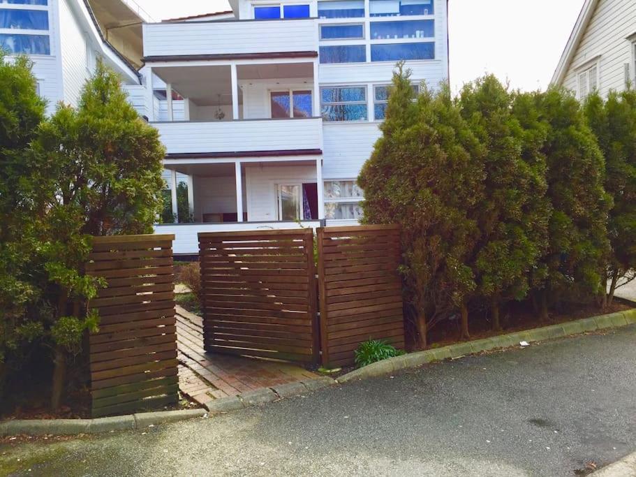 Spacious Waterfront Apartment With Free Parking - Upgraded 2024 Stavanger Extérieur photo