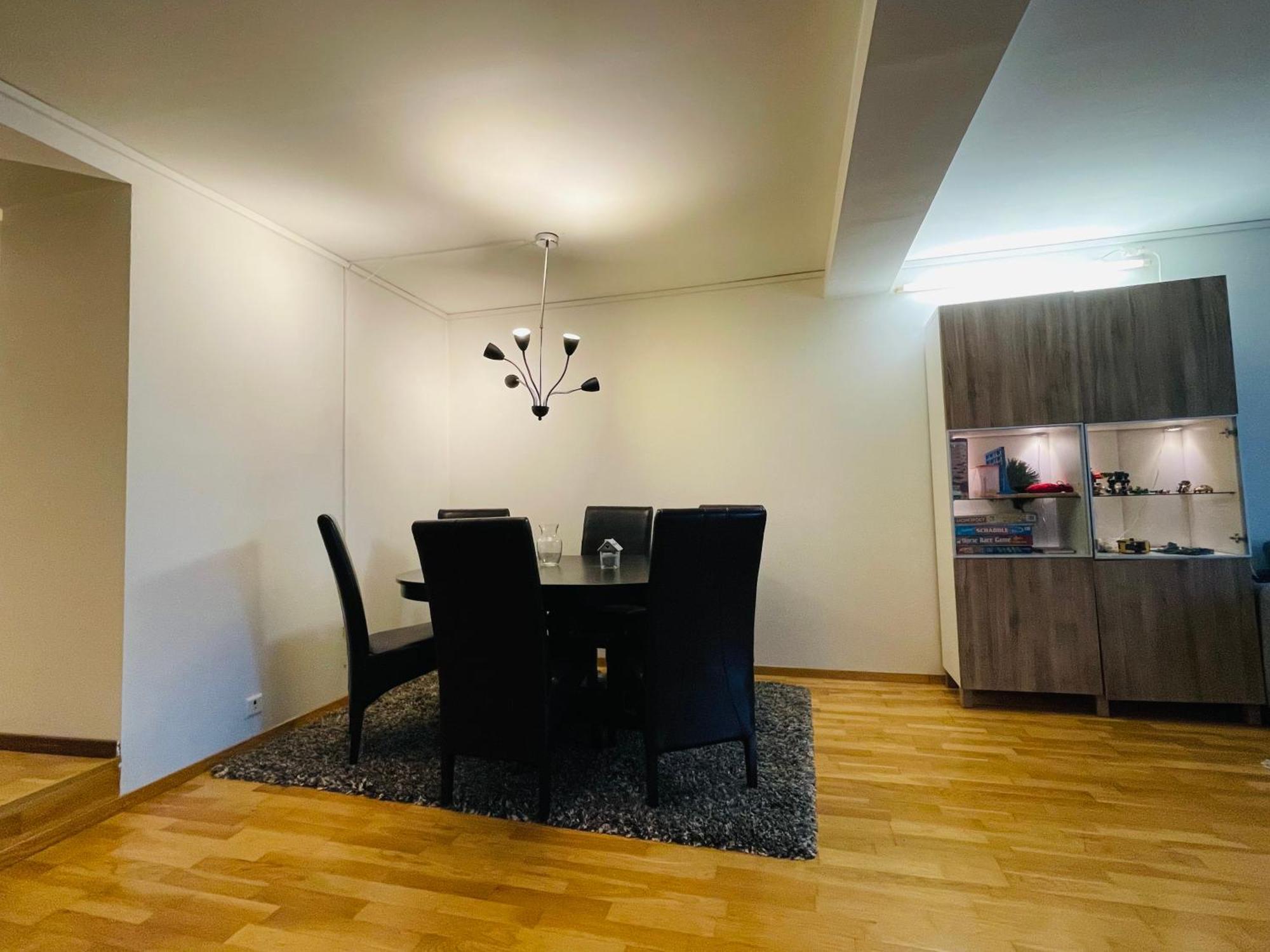 Spacious Waterfront Apartment With Free Parking - Upgraded 2024 Stavanger Extérieur photo